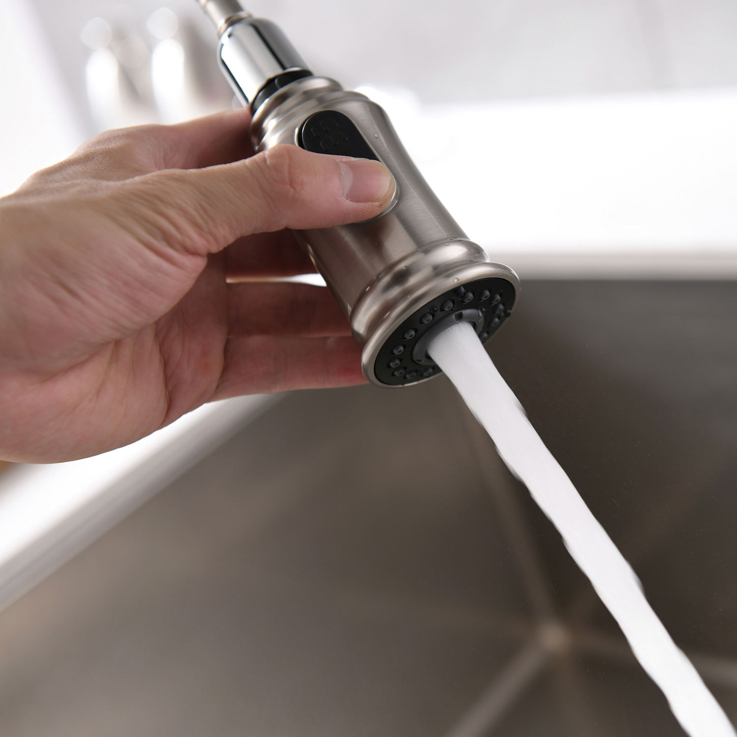 kitchen sink faucets lowes
