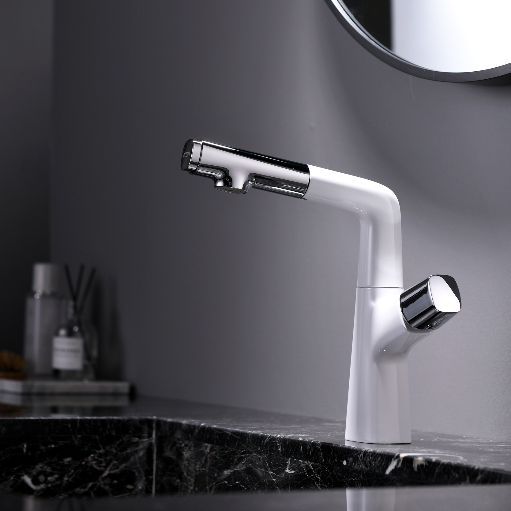 3 Function Lifting Zinc Material White Color Pull-out Lavatory Basin Faucet