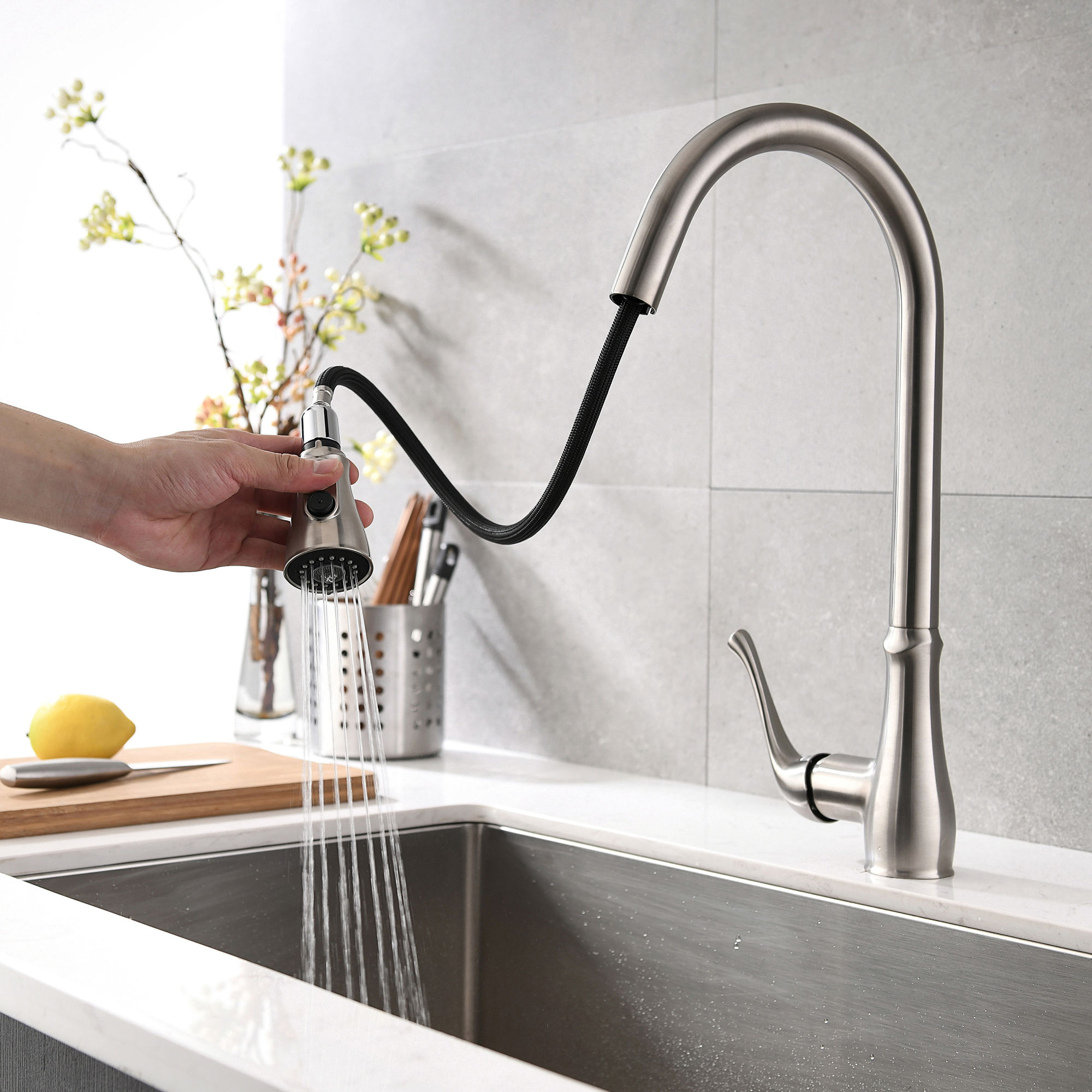 pullout spray kitchen faucet