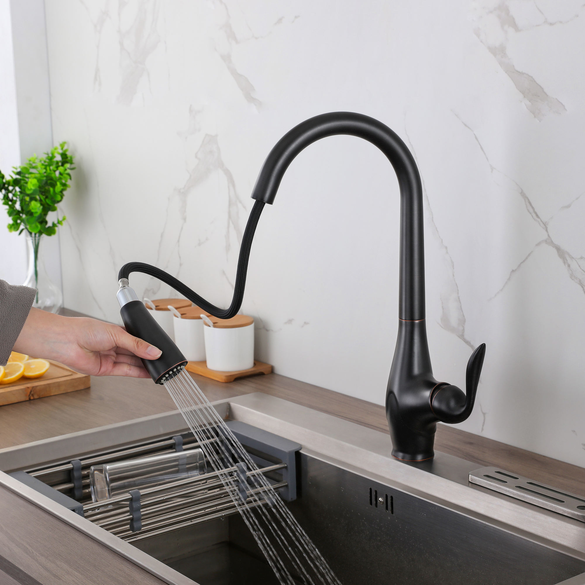 delta pull down kitchen faucet