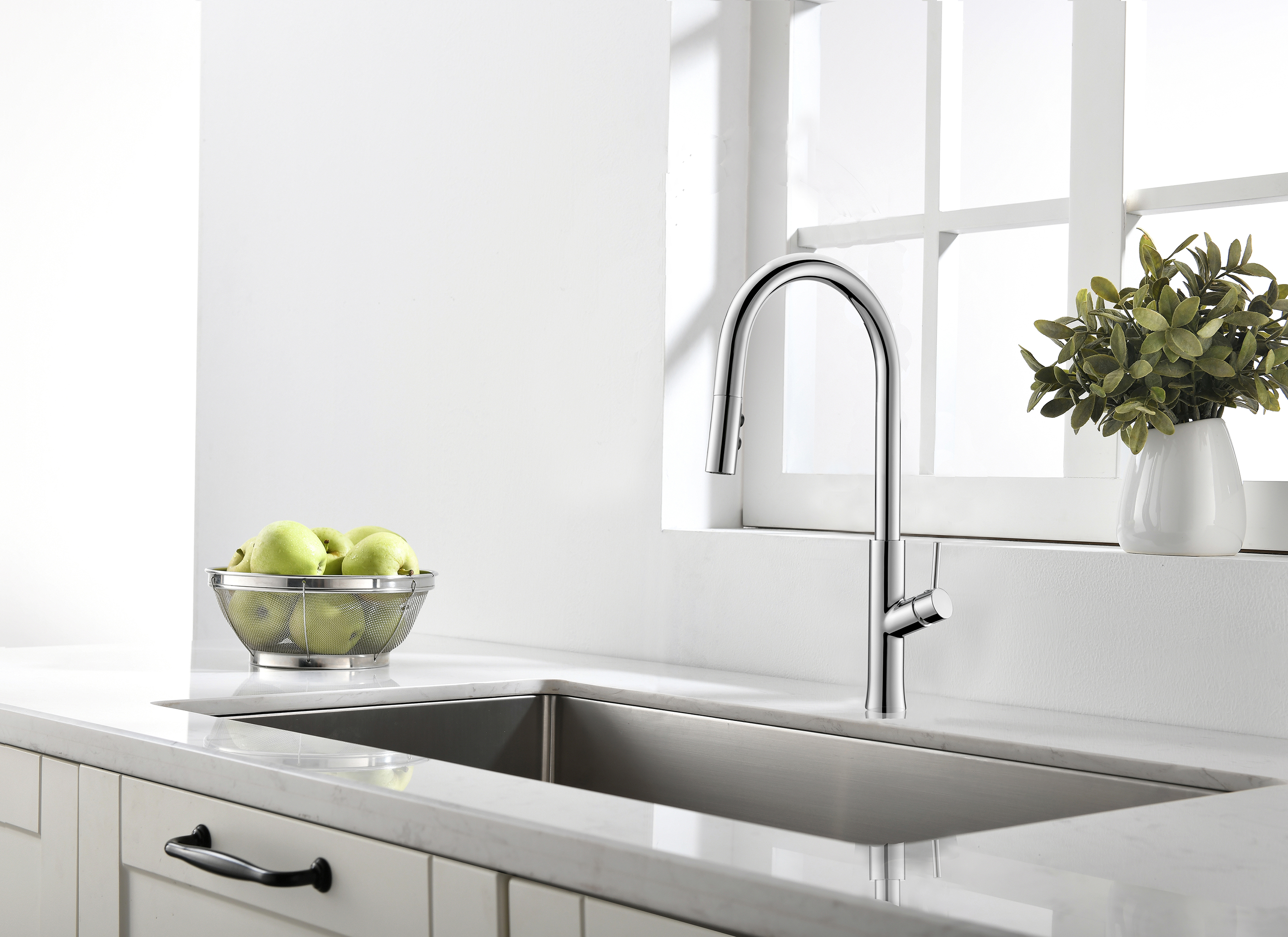 kitchen faucets with sprayer