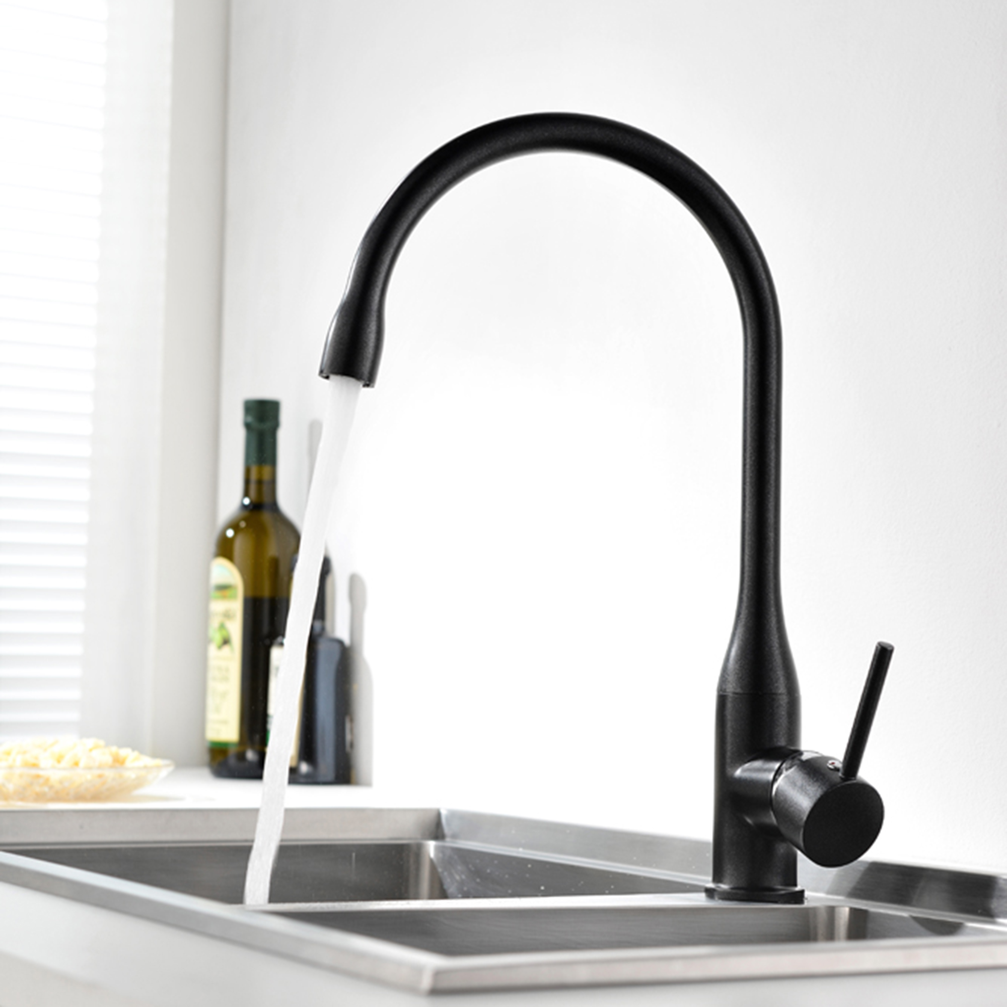 Black Kitchen Faucet