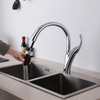Brass Casting Single Lever Handle Kitchen Faucet with Minimalist Design
